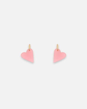 Zwei kleine rosa Herz-Wechselanhänger mit goldfarbenen Ringen