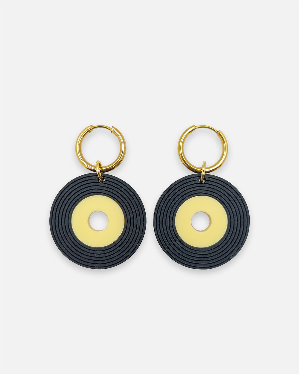 Statement Creolen Ohrringe mit Schallplatten Anhänger. Vergoldete Edelstahl Creolen &  Acrylglas nhänger.