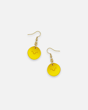 Hängende süße Ohrringe mit goldenem Spiegelacryl und Edelstahl-Ohrhaken – leichter Party-Schmuck